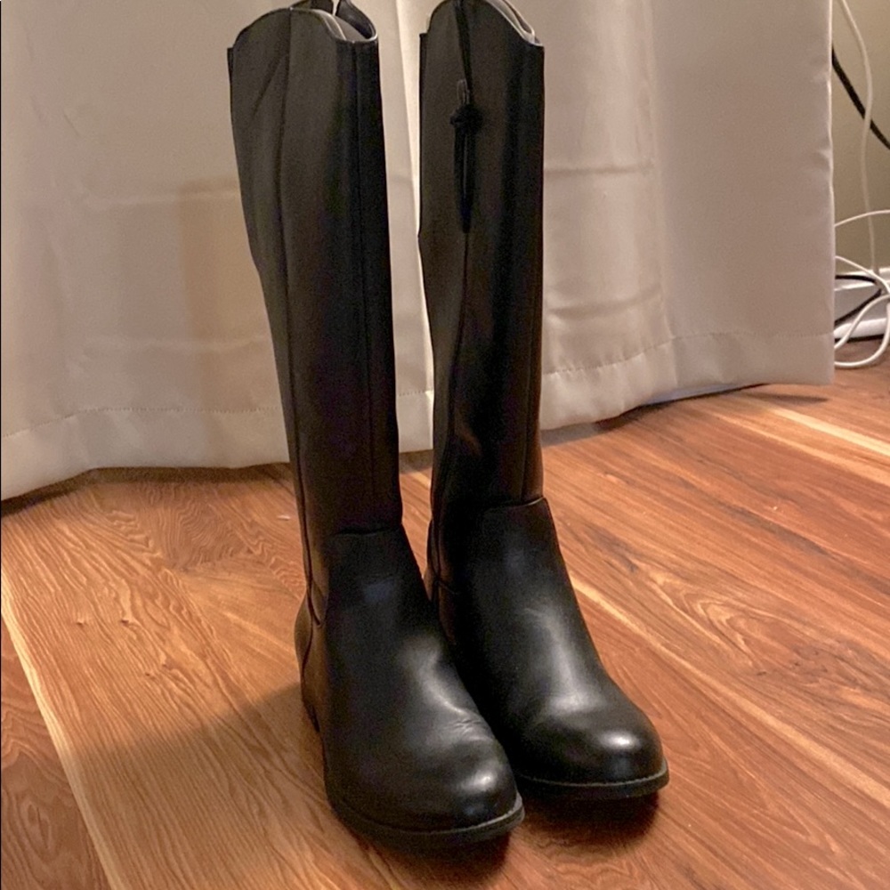 Women leather black riding boots